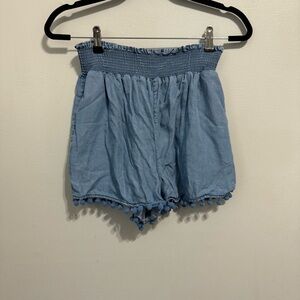 tgla Blue Chambray Smocked Waist Pull On Shorts Size Medium